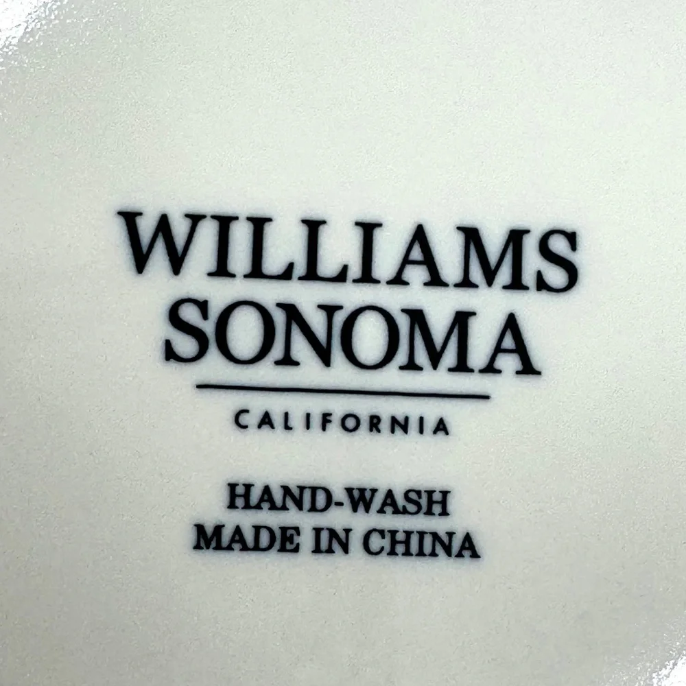 Williams Sonoma Sicily 3-Tiered Italian Majolica Tray Stand